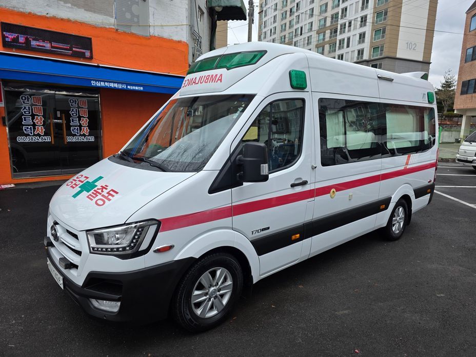 Hyundai Solati 2016