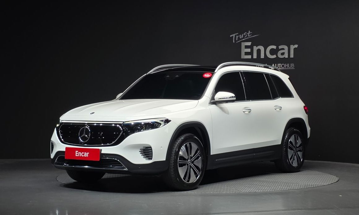 Mercedes-Benz EQB 2023
