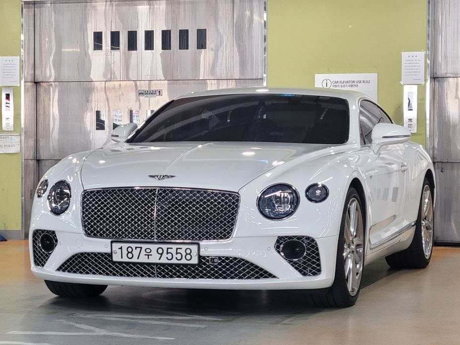 Bentley Continental 2022