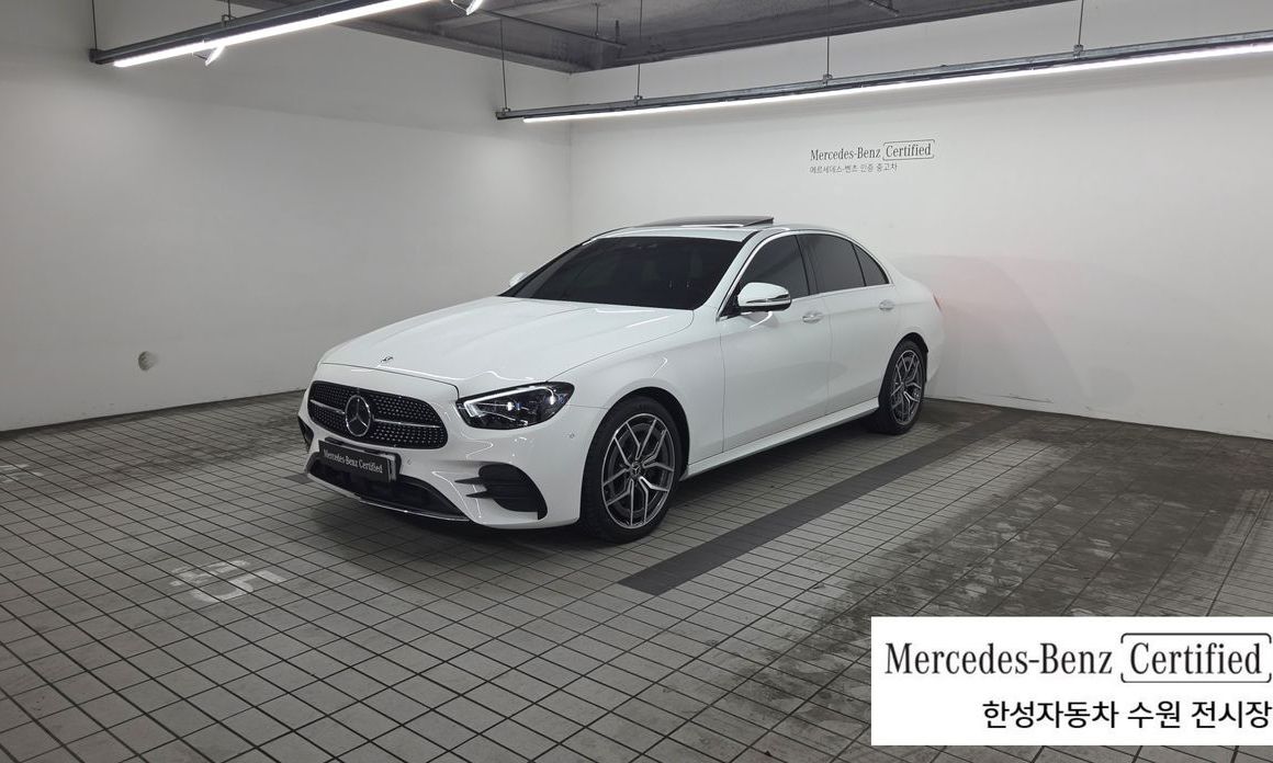 Mercedes-Benz E-Class 2022