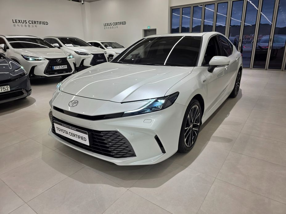 Toyota Camry 2025