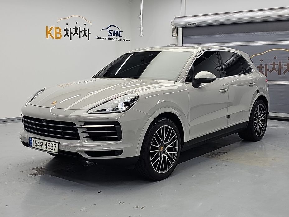 Porsche Cayenne 2021