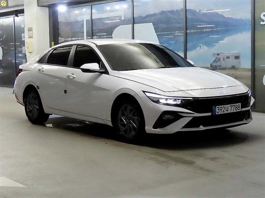 Hyundai AVANTE 2025