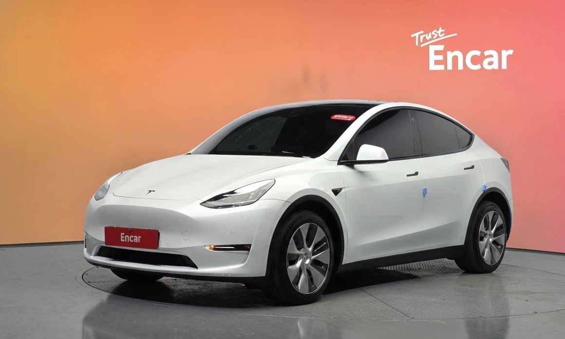 Tesla Model Y 2022