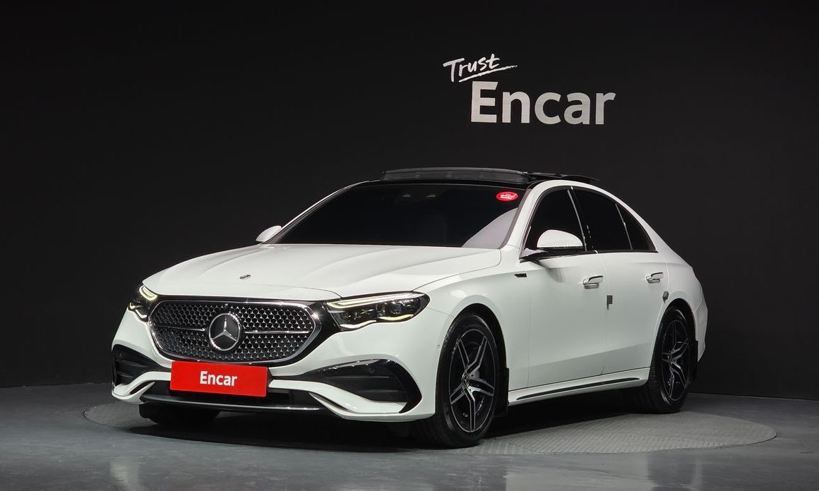 Mercedes-Benz E-Class 2024