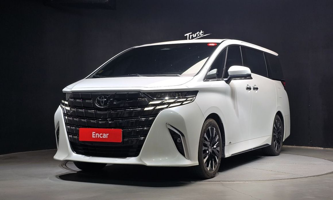 Toyota Alphard 2024