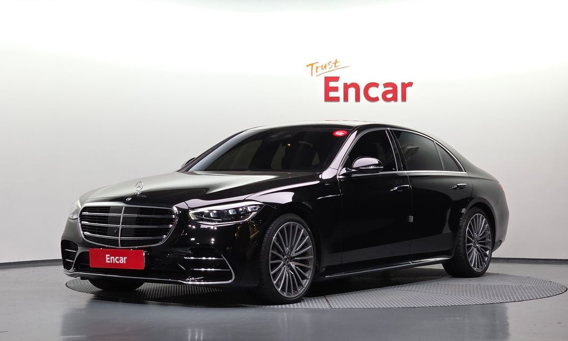 Mercedes-Benz S-Class 2023