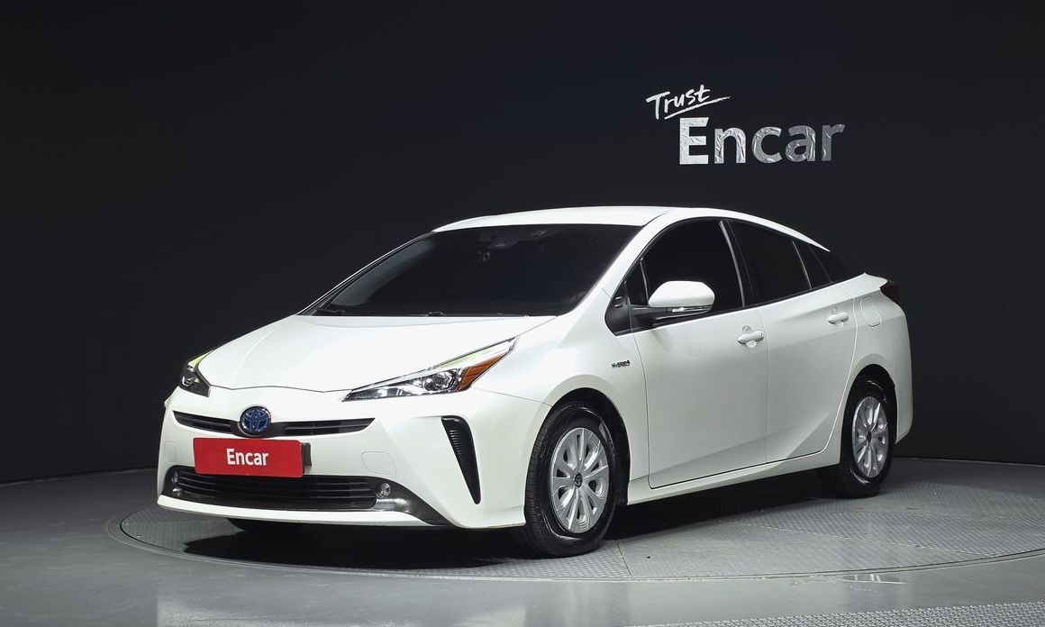 Toyota Prius 2021