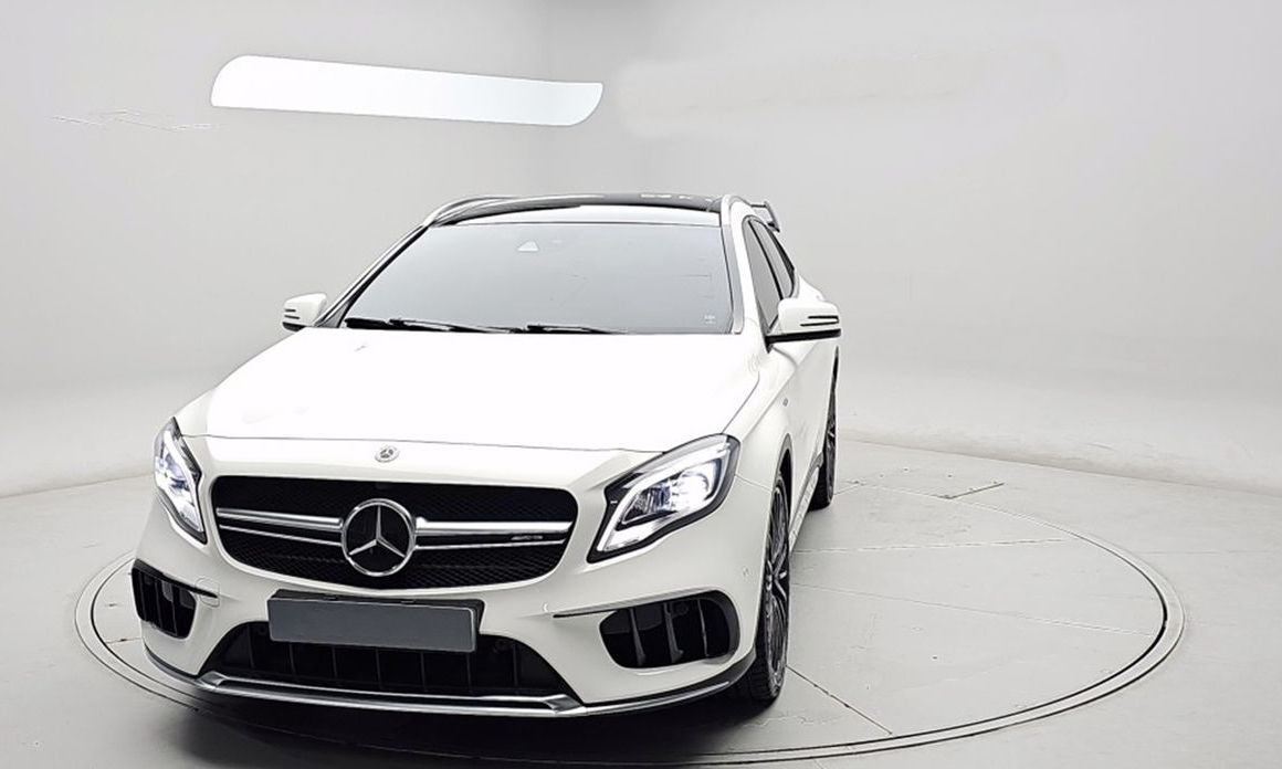 Mercedes-Benz GLA-Class 2019