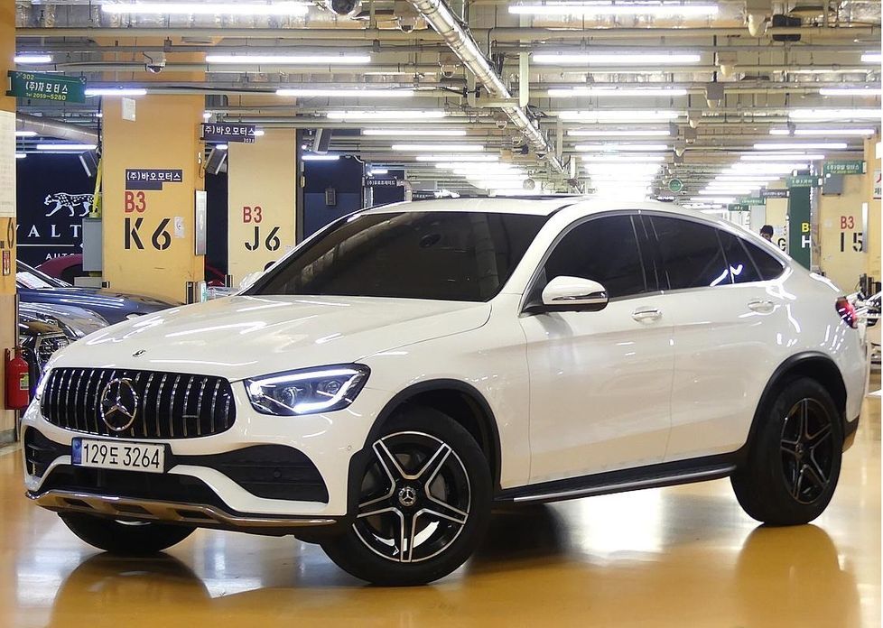 Mercedes-Benz GLC-Class 2023