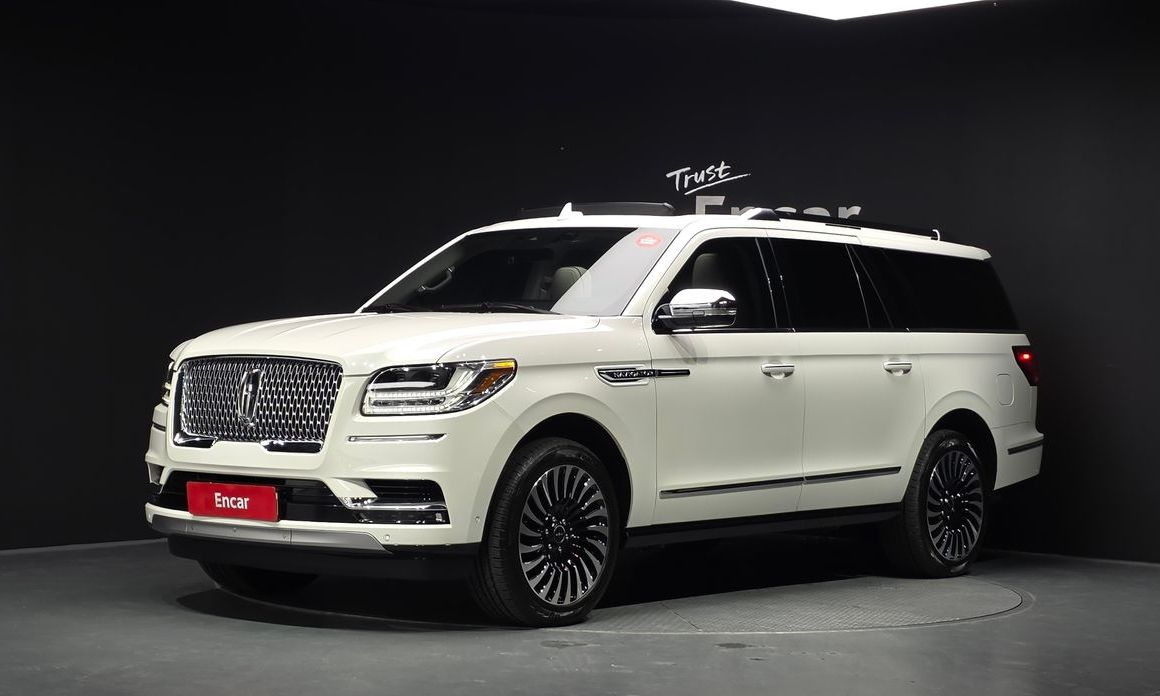 Lincoln Navigator 2021