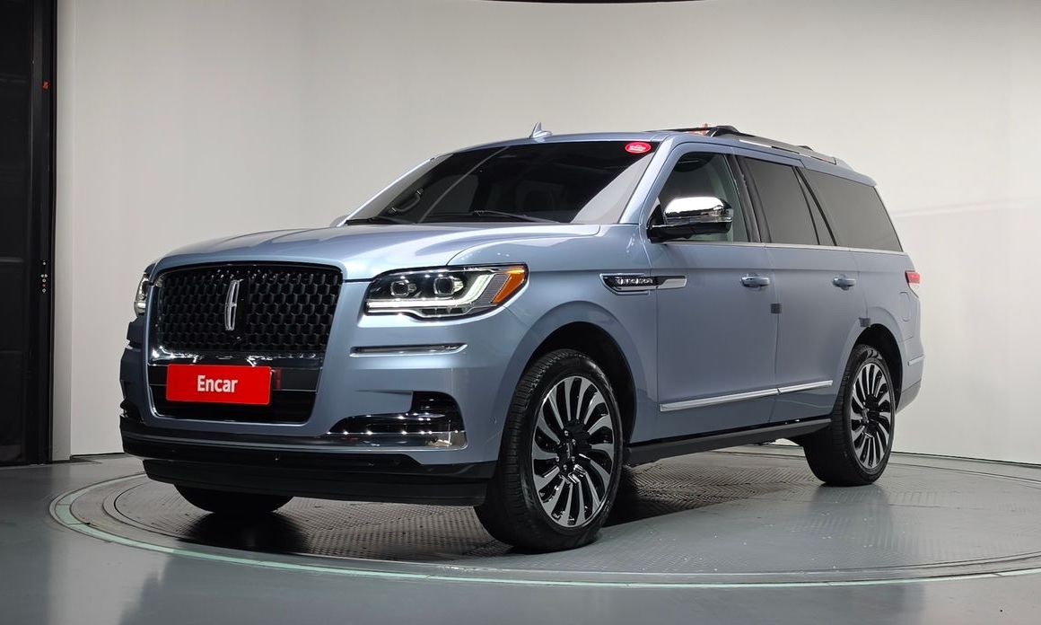 Lincoln Navigator 2023