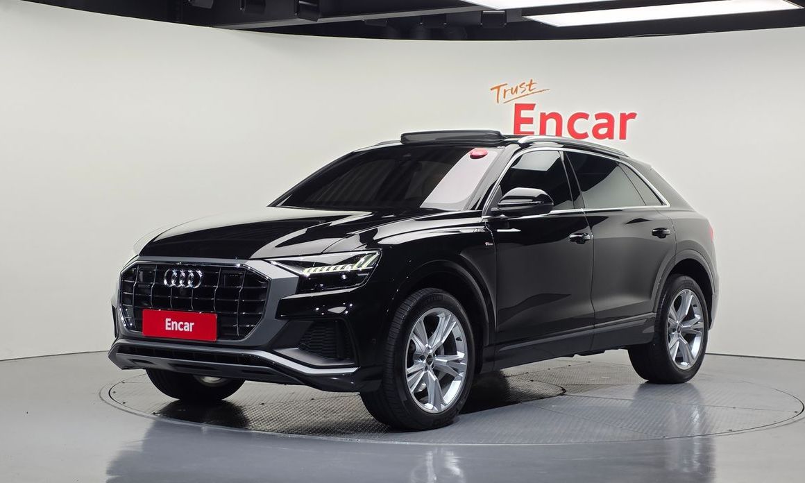 Audi Q8 2023