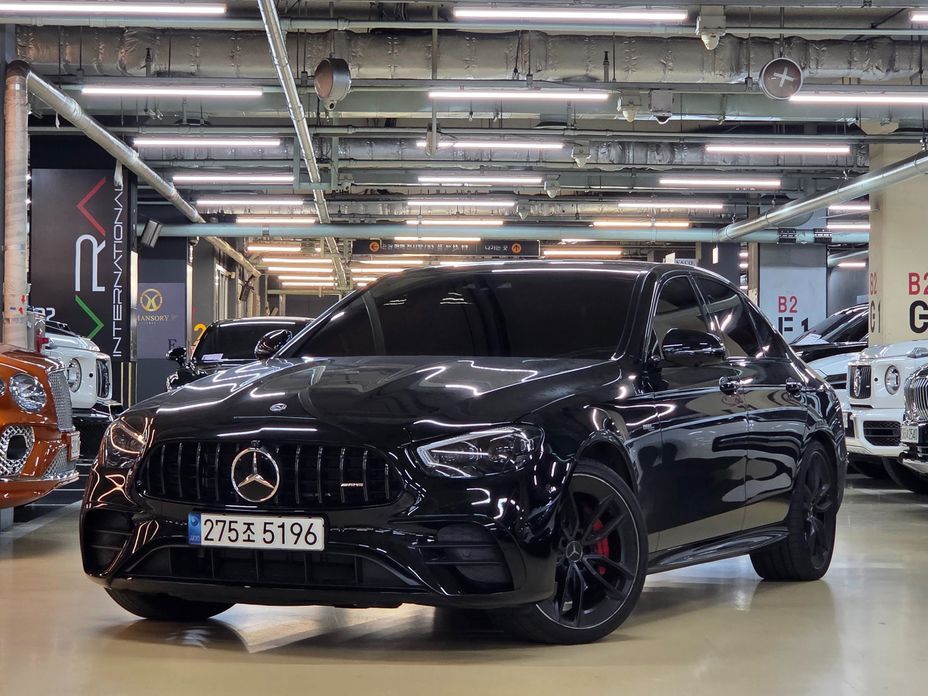 Mercedes-Benz E-Class 2023