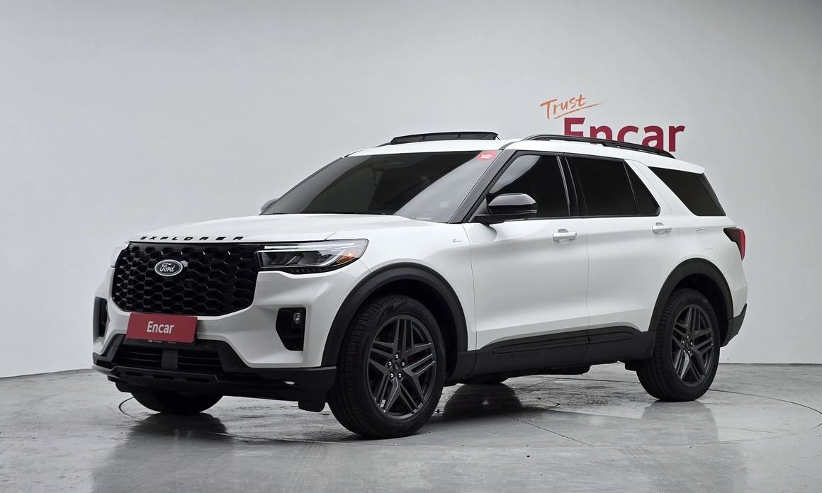 Ford Explorer 2025