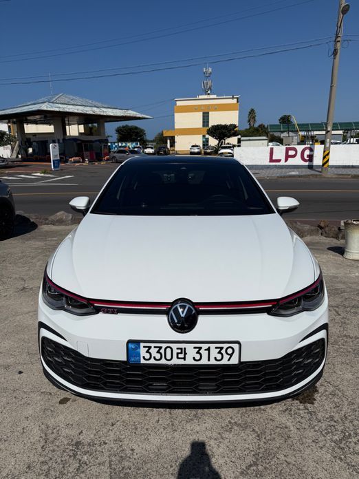 Volkswagen Golf 2024