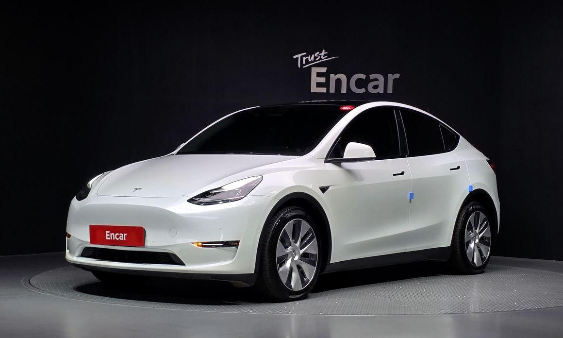 Tesla Model Y 2022