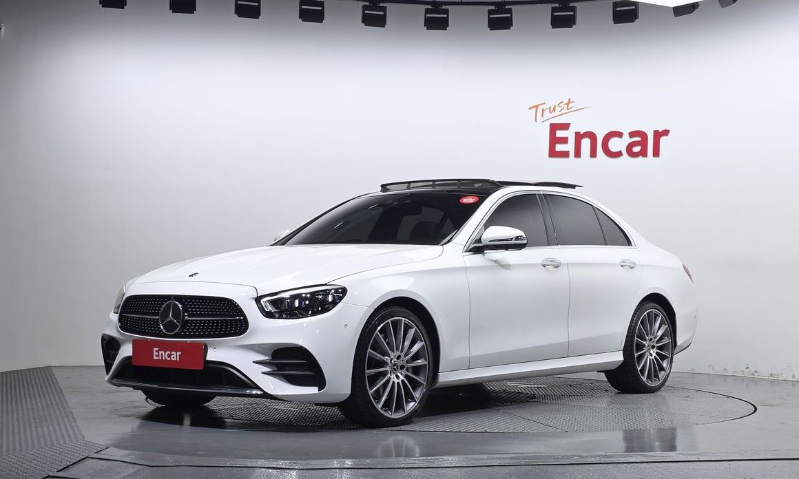 Mercedes-Benz E-Class 2021
