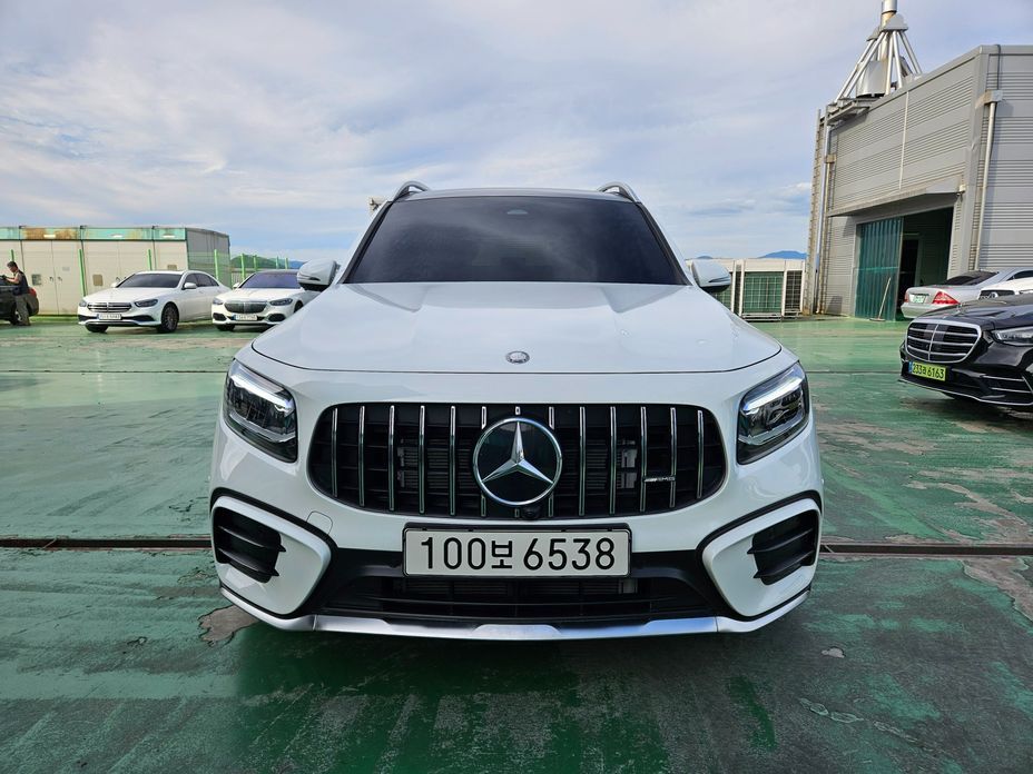 Mercedes-Benz GLB-Class 2026