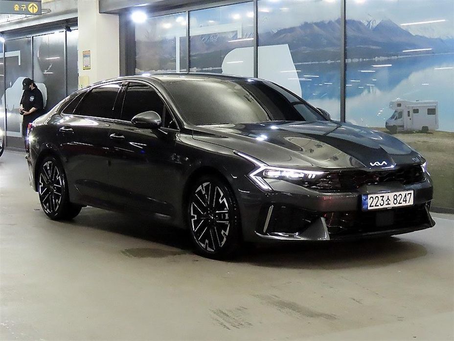 Kia K5 2025