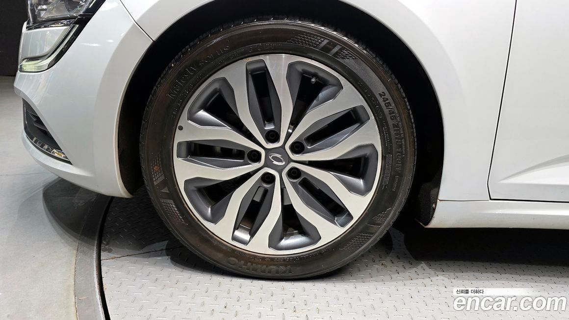 Renault-KoreaSamsung SM6 2016