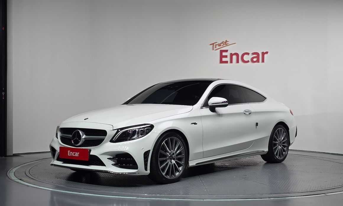 Mercedes-Benz C-Class 2023