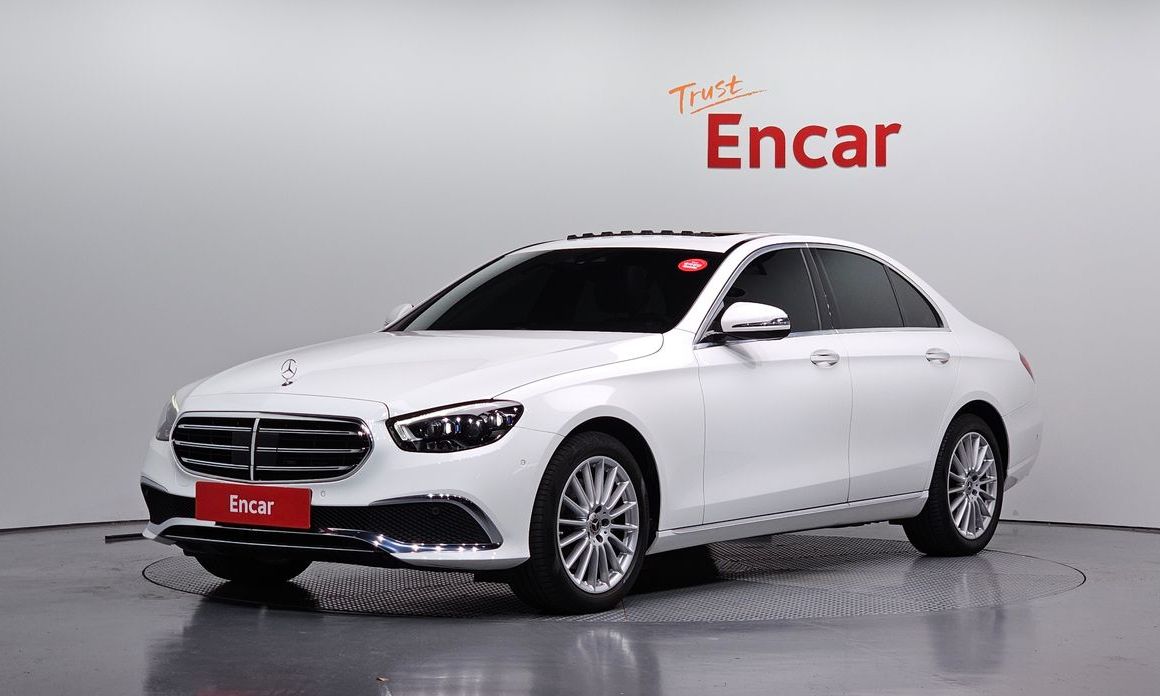 Mercedes-Benz E-Class 2021