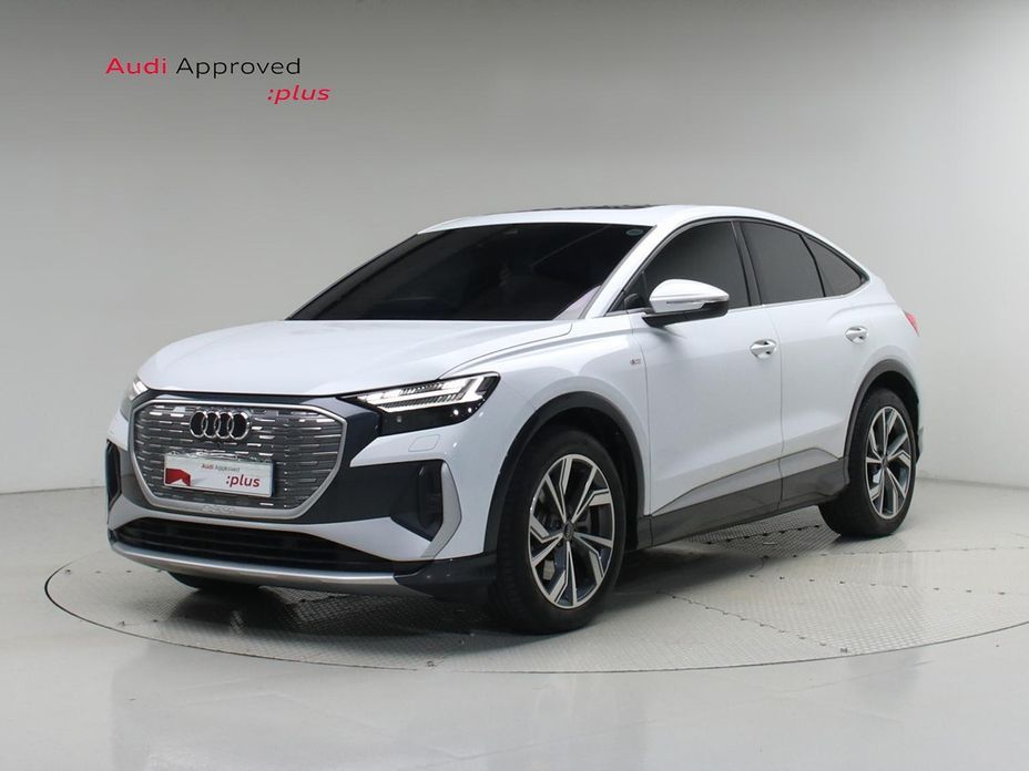 Audi Q4 e-tron 2023