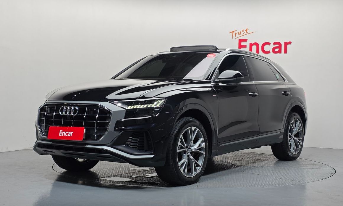 Audi Q8 2021