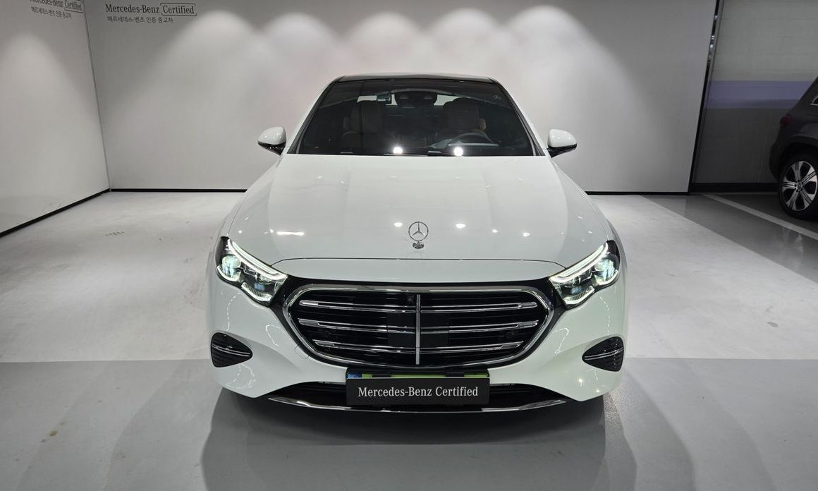 Mercedes-Benz E-Class 2026