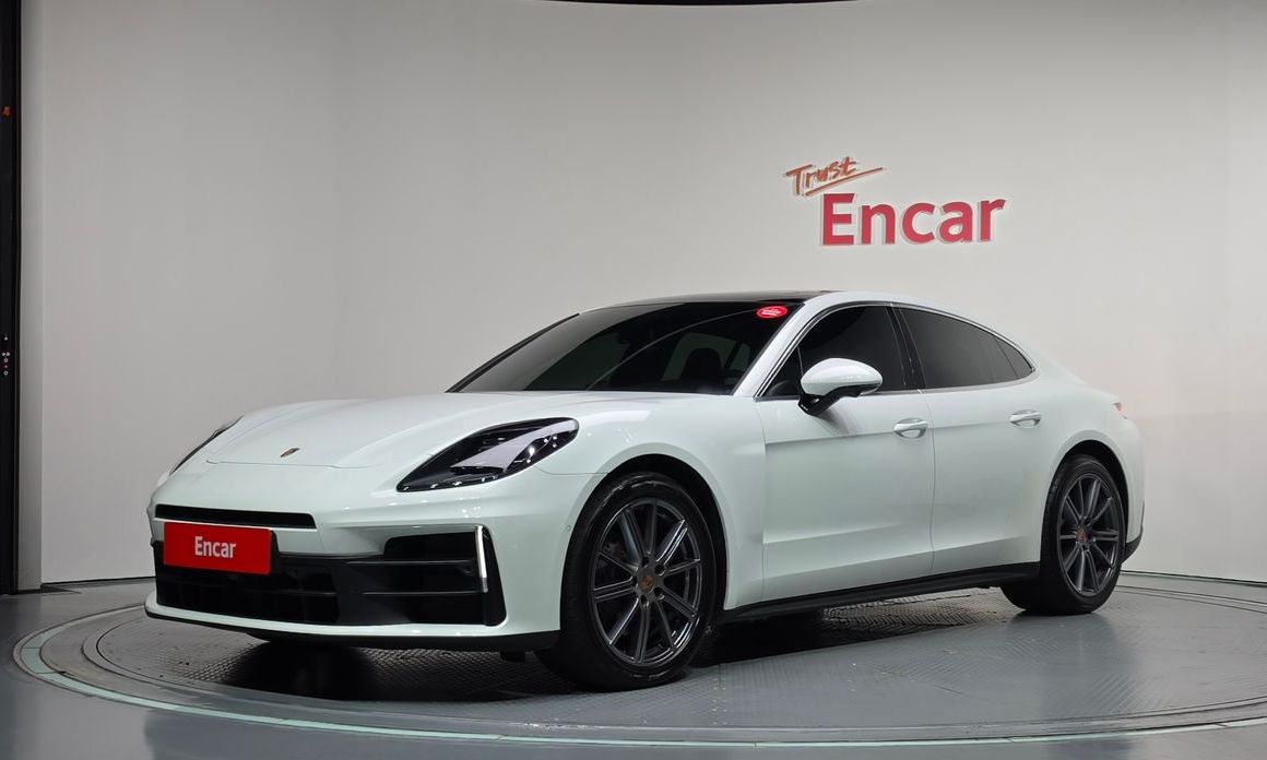 Porsche Panamera 2024