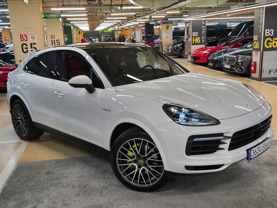 Porsche Cayenne 2022