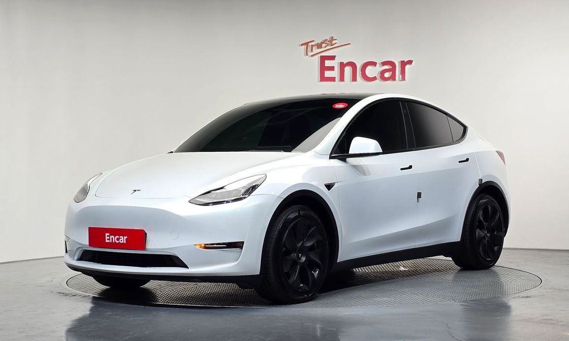 Tesla Model Y 2021