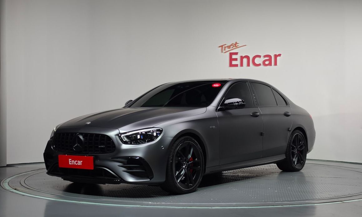 Mercedes-Benz E-Class 2023