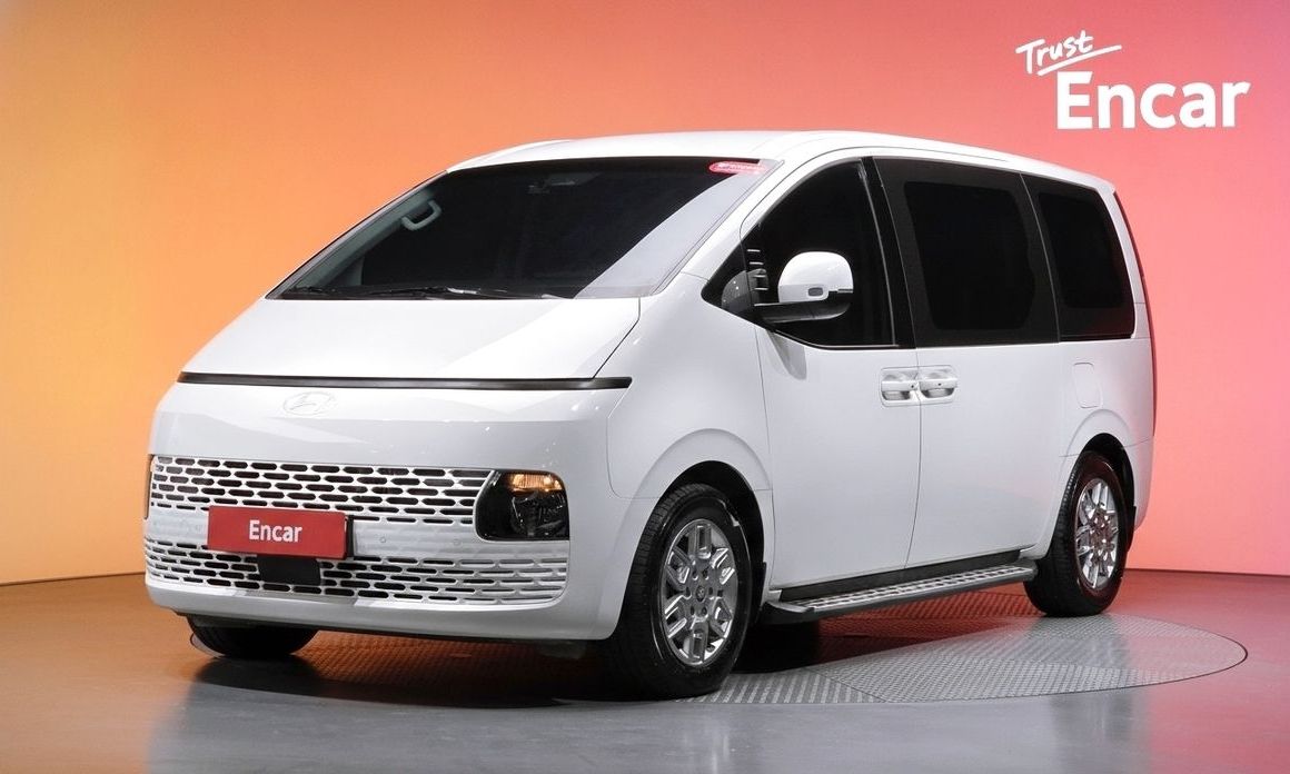 Hyundai Staria 2025