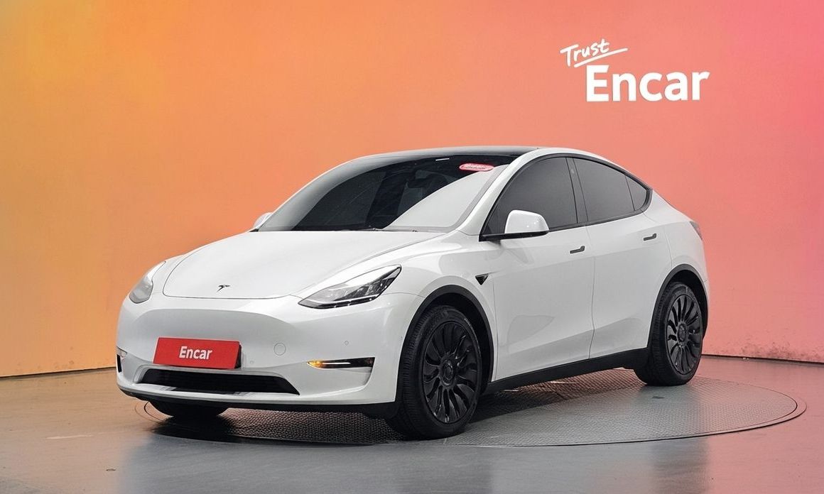 Tesla Model Y 2021