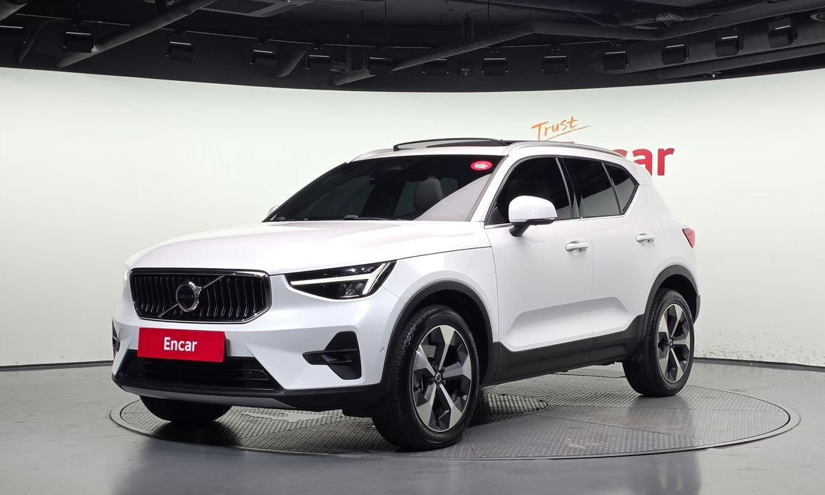 Volvo XC40 2023