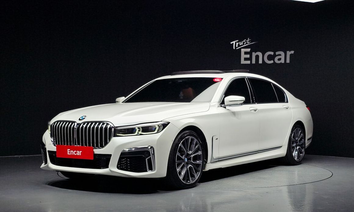 BMW 7-Series 2021