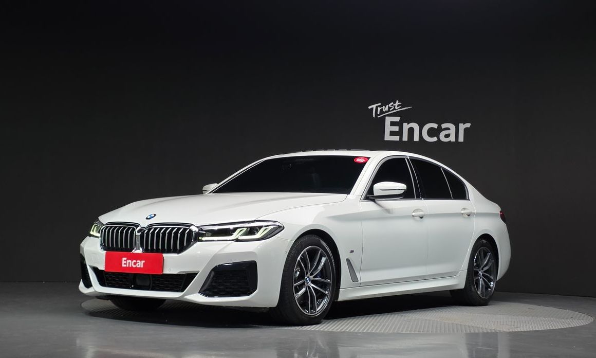 BMW 5-Series 2022