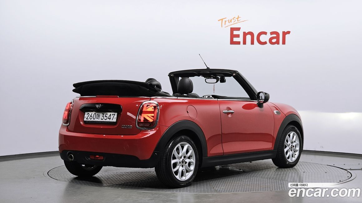 Mini Cooper Convertible 2021