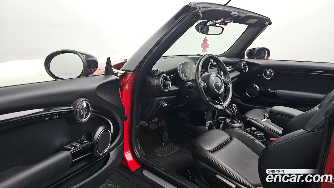 Mini Cooper Convertible 2021