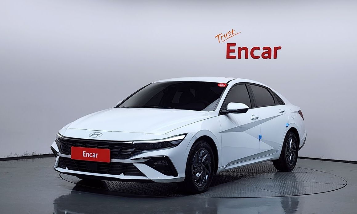 Hyundai AVANTE 2025
