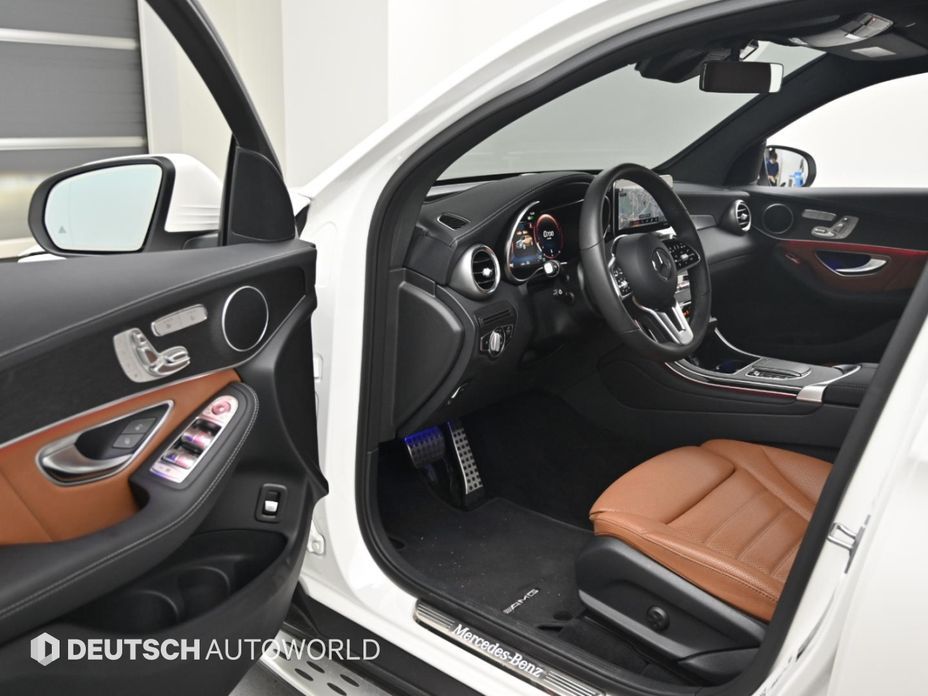 Mercedes-Benz GLC-Class 2021