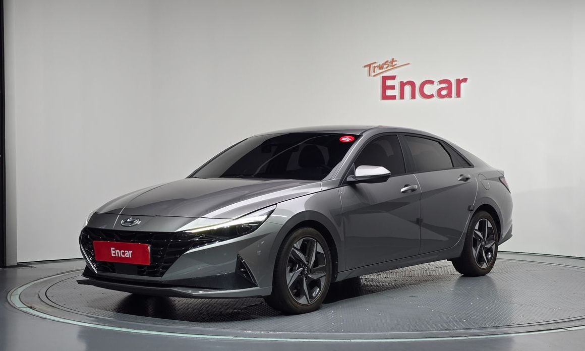 Hyundai AVANTE 2021