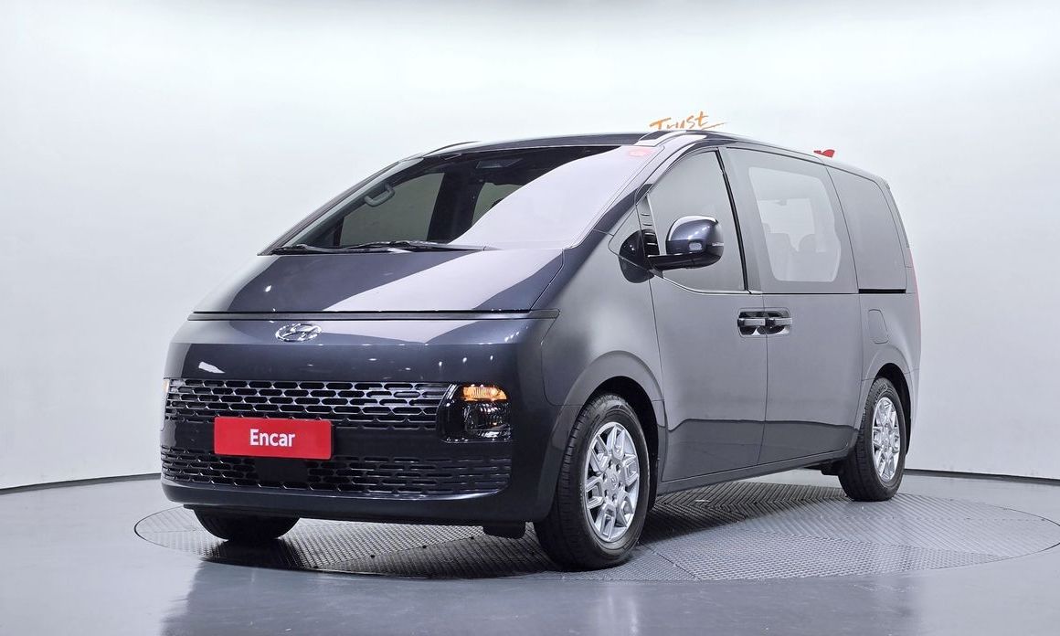 Hyundai Staria 2023