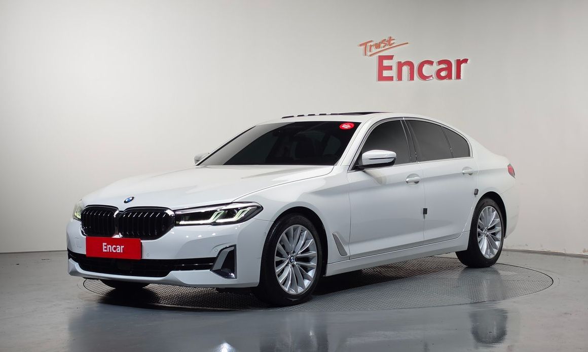 BMW 5-Series 2022