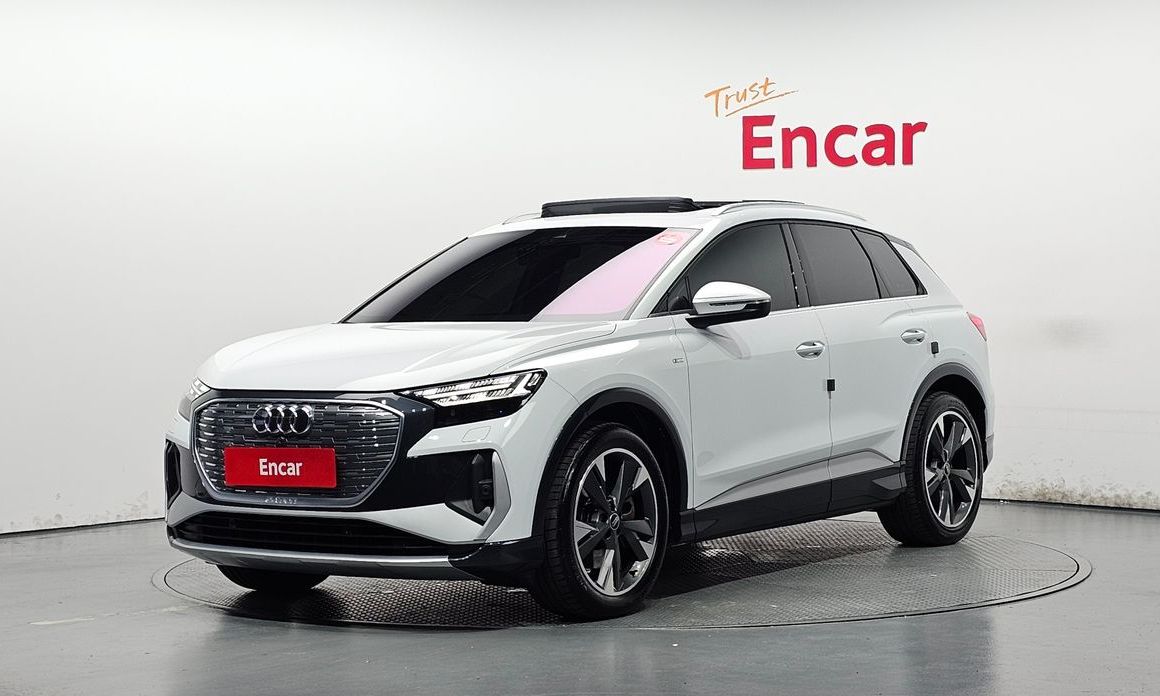 Audi Q4 e-tron 2023