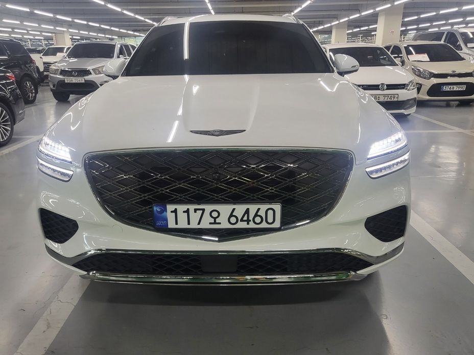 Genesis GV70 2025