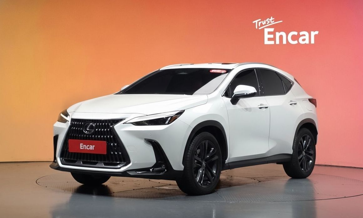 Lexus NX 2025