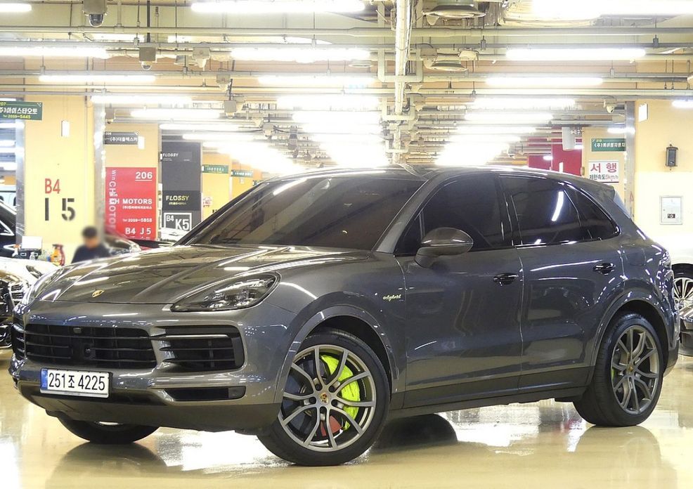 Porsche Cayenne 2020
